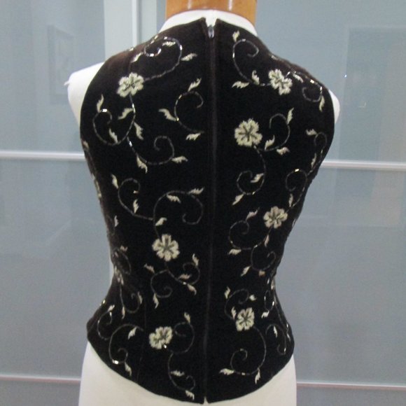 Kay Unger New York Bead & Embroidered Velvet Top - Picture 3 of 6